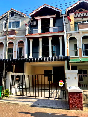 เช่าทาวน์โฮม ปทุมธานี : 🏡✨ ทาวน์โฮมทำเลทอง “ม.ภุมรินทร์” ติดเซียร์รังสิต 3 ห้องนอน 4 ห้องน้ำพร้อมเข้าอยู่! 🌏 รับลูกค้าต่างชาติ / จดบริษัท