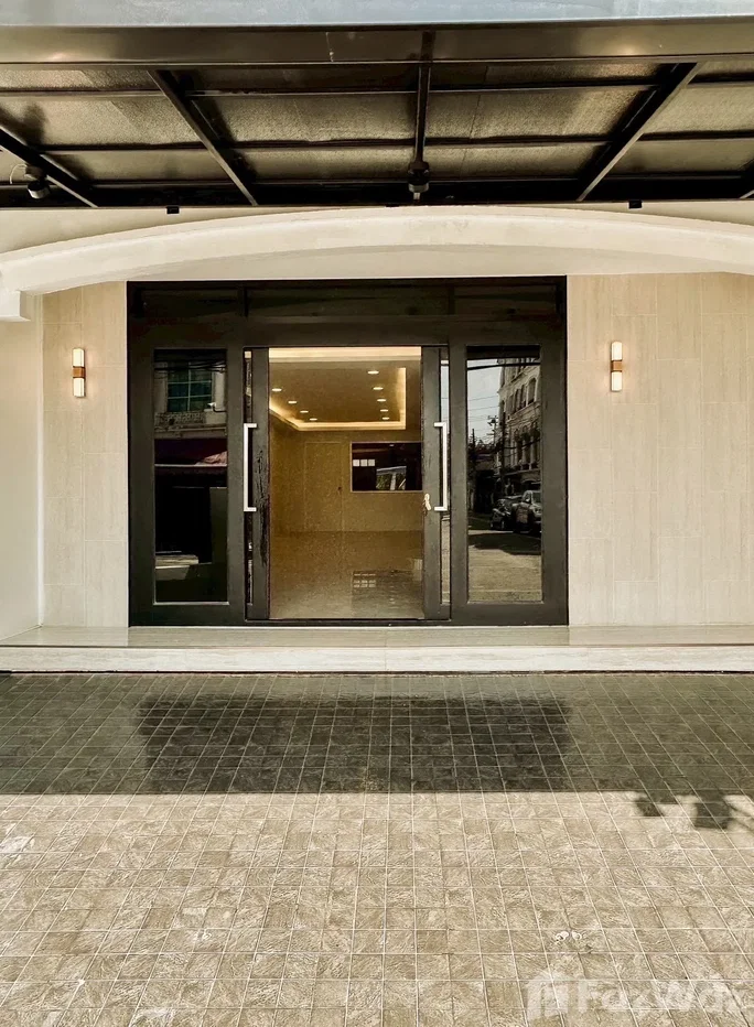 รูป ขาย ทาวน์เฮ้าส์ 4 ห้องนอน ในโครงการ บ้านกลางเมือง พระราม 9-ลาดพร้าว 6113573 - รูปที่ 3/29