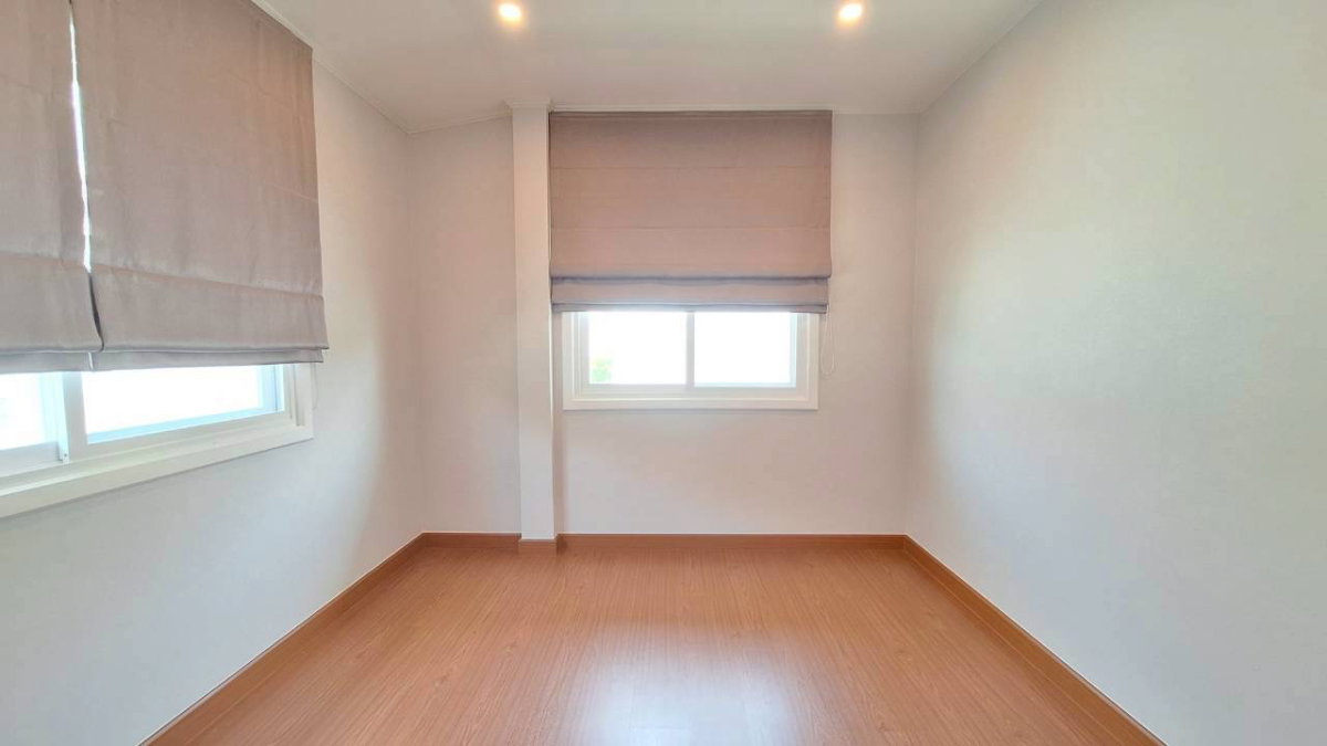 รูป 𝙁𝗼𝗿 𝙍𝗲𝗻𝘁 🪴ให้เช่าบ้านหมู่บ้าน ศุภาลัยการ์เด้นวิลล์ 4 ห้องนอน 3 ห้องน้ำ 30,000/เดือน โครงการติดถนนวงแหวนรอบ 3 - รูปที่ 12/18