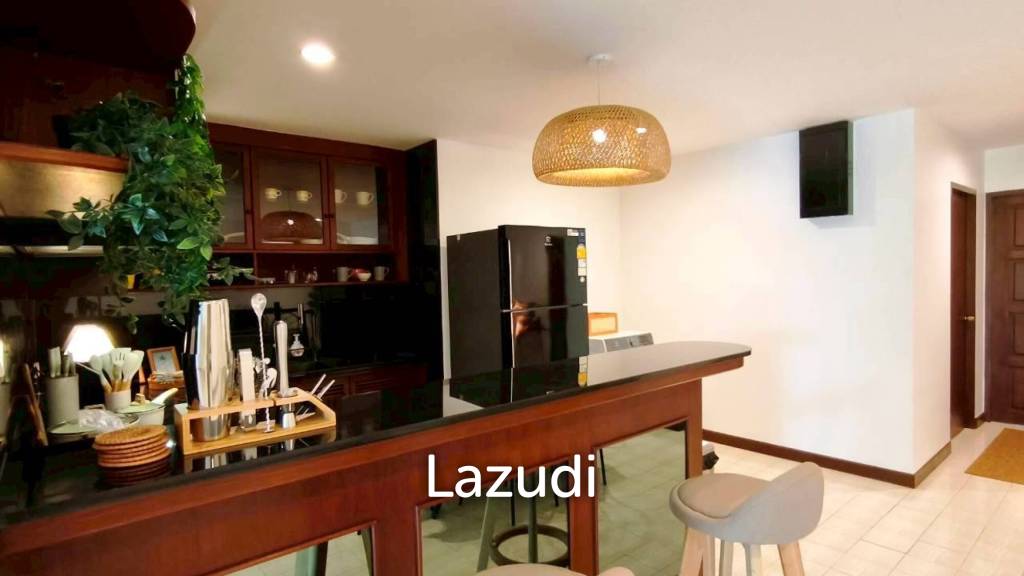 picture Direct Beachfront Grand Condotel Jomtien - 6/25