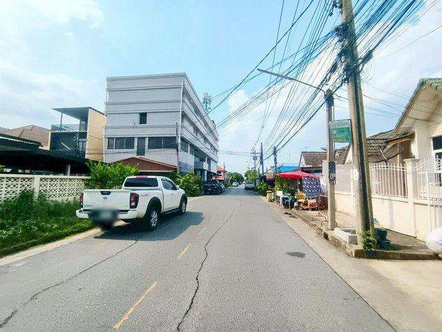 รูป  บ้านเดี่ยวพร้อมอยู่ ทำเลทอง ใกล้สนามบินดอนเมือง ✈️ เข้าอยู่ได้เลย ไม่ต้องทำเพิ่ม - รูปที่ 30/30