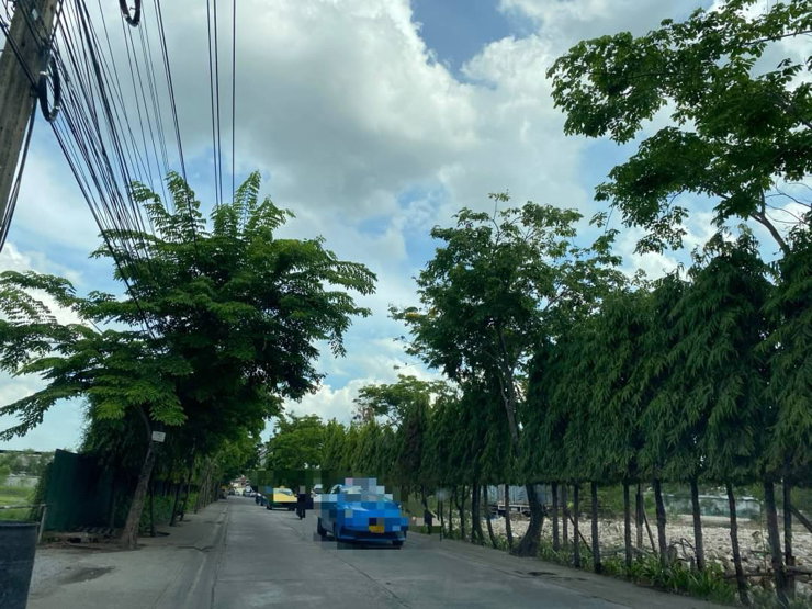 รูป ขายที่ดินอ่อนนุช 20 ไร่ ทำเลดี ถนนกว้าง 0863557948 - รูปที่ 2/5
