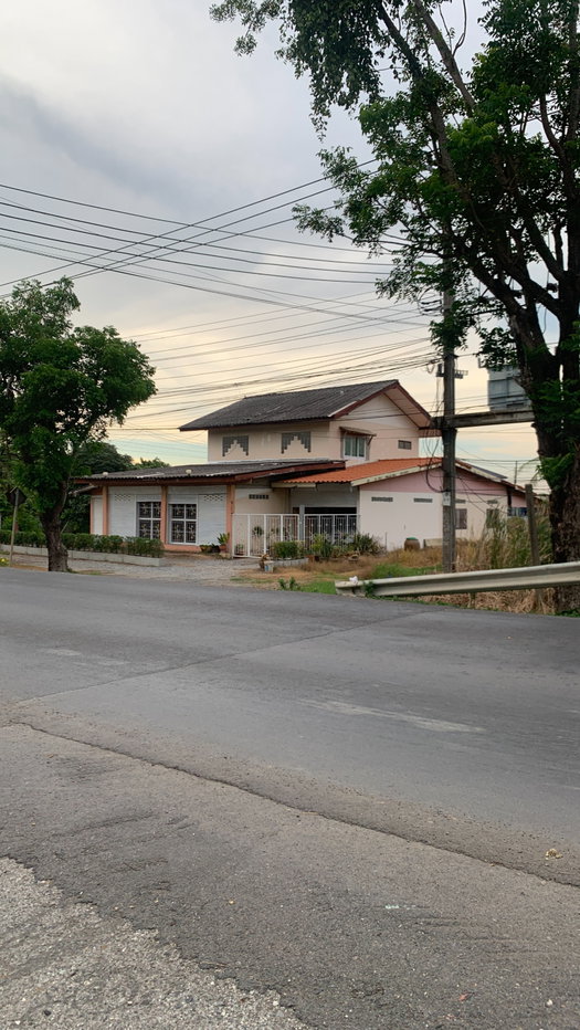 รูป ขายบ้านพร้อมที่ดิน 200 ตารางวา ทำเลศักยภาพ หนองจอก ติดถนนใหญ่ เหมาะอยู่อาศัยและต่อยอดธุรกิจ - รูปที่ 10/18