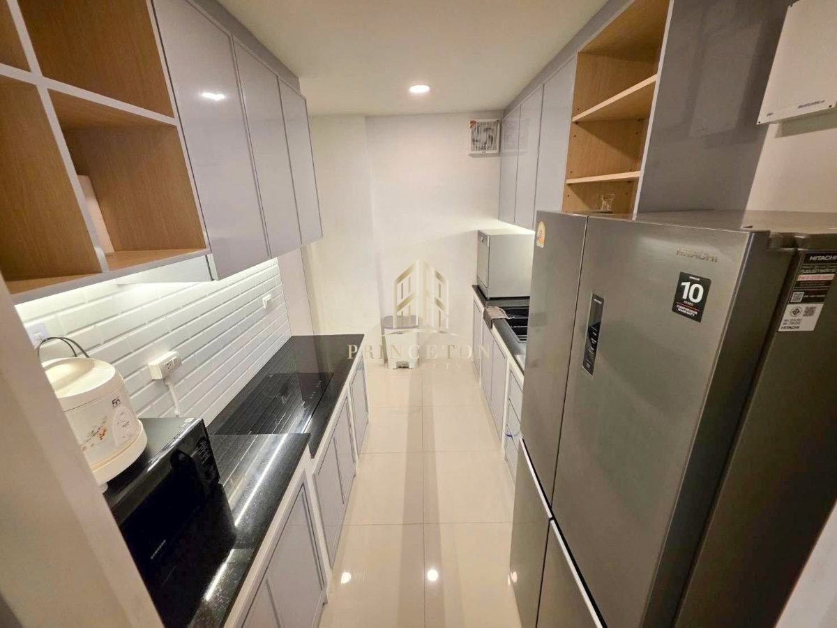 รูป บ้านเดี่ยว 2 ชั้น สไตล์ Modern Luxury เซนโทร บางนา - รูปที่ 12/14