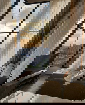 Rent a beautiful, ready-to-move-in 2-bedroom condo at Origin Kaset Interchange. Interested? Add me on Line: @841qqlnr