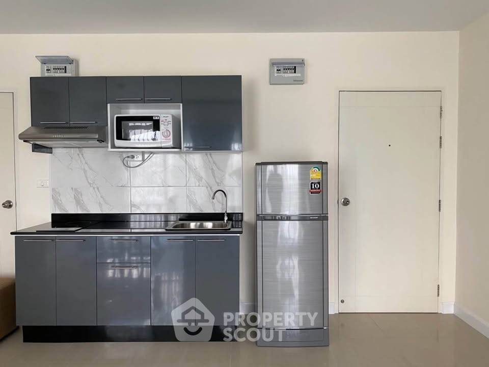 รูป คอนโด 2-ห้องนอน ที่ นาวีเพลส คอนโดมิเนียม ใน ดอกไม้ (ID 2539820) - รูปที่ 2/12