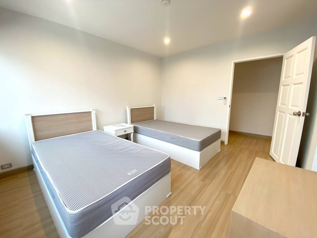 picture 2-BR Condo at Prasarnmit Place near MRT Sukhumvit (ID 835084) - 18/40