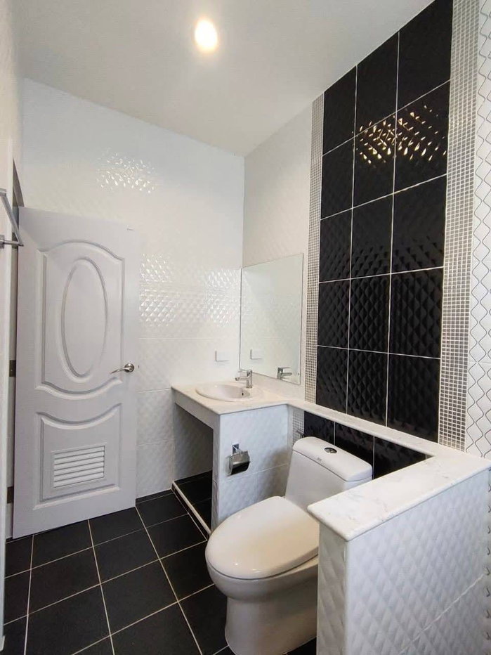 รูป บ้านเดี่ยวให้เช่า ในโครงการเอเรสม่า วิลล่า หางดง เชียงใหม่ ใกล้โรงเรียนนานาชาติหลายแห่ง (R990) T.0946511456 - รูปที่ 9/12