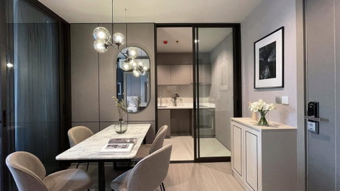 For Rent - Life Asoke Rama 9 , Luxury Class 1 bedroom 1 bathroom