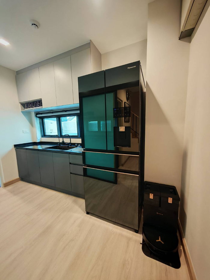 รูป ขายบ้านเดี่ยว 2 ชั้น V Compound Next ติวานนท์ - รังสิต Built-in ทั้งหลัง ดีไซน์หรู พร้อมเฟอร์นิเจอร์ทั้งหมด ใกล้ฟิวเจอร์ พาร์ค รังสิต - รูปที่ 12/12