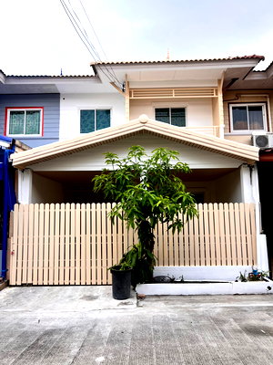 ทาวน์โฮม เขตบางแค : 🏠 ขายบ้าน : Baan Monthon 8 Thawiwatthana (บ้านมณฑล 8 เลียบคลองทวีวัฒนา)   รหัสทรัพย์ | 📌LNP-H909 