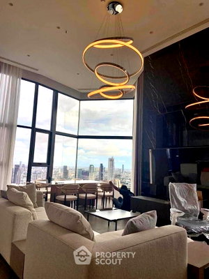Condos for rent : 3-BR Condo On 45th Floor, Park Origin Chula-Samyan, MRT Hua Lamphong (ID 2257481)