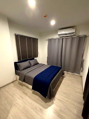 Condos for rent Kamnan Maen Road : SENA Kith MRT Bangkae Phase 2 :  Spacious Corner Unit for Rent (Largest Type Available)