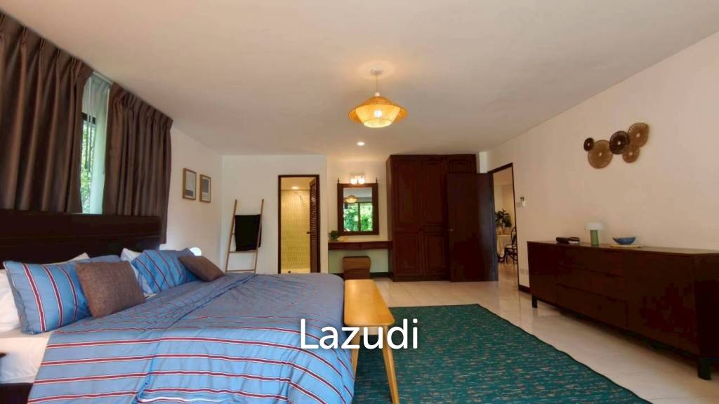 picture Direct Beachfront Grand Condotel Jomtien - 12/25