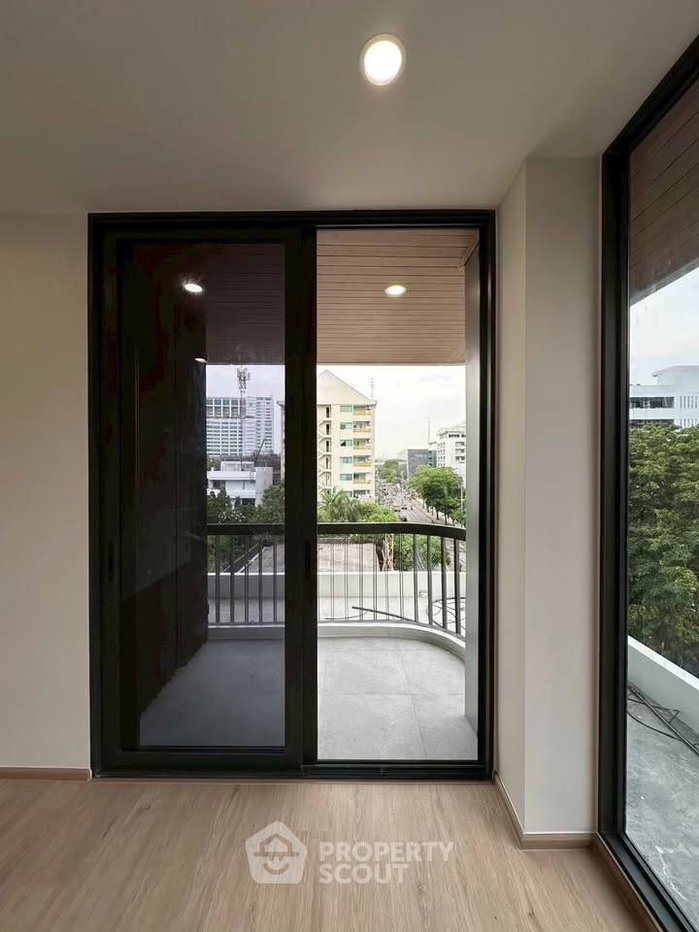 รูป คอนโด 2-ห้องนอน ที่ อารีไทเออร์ เพนท์เฮาส์ แอท อารีย์ ใกล้ BTS อารีย์ (ID 2423174) - รูปที่ 5/11