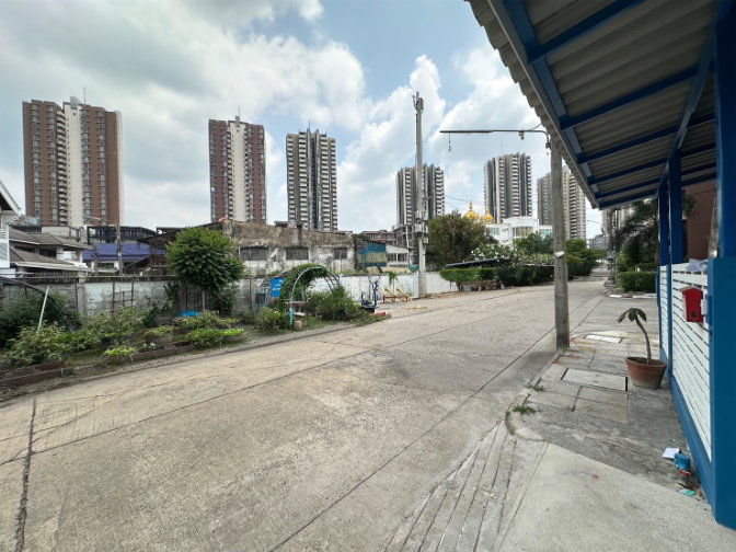 รูป ให้เช่า!! ทาวน์โฮม 3 ชั้น บ้านลูกกอล์ฟ พรีเมี่ยม ( หลังมุมถนนเมน ) ตรงข้ามไม่ชนใคร เมืองทองธานี ปากเกร็ด รีโนเวทใหม่ บ้านพร้อมเช่าทันที - รูปที่ 22/23