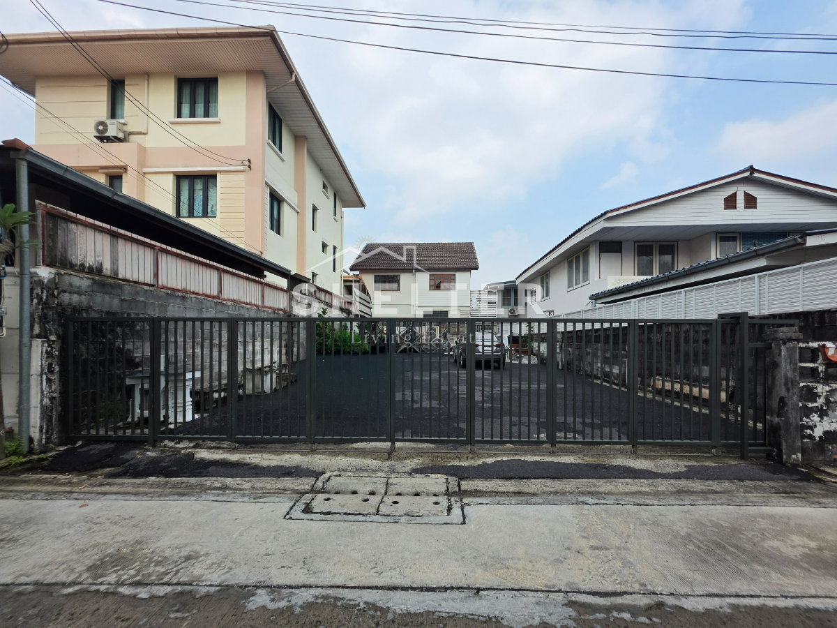 รูป ที่ดินเปล่า ถมแล้ว 46 ตร.ว. ใกล้แหล่ง Community ล้อมรอบโรงเรียบนานาชาติ พร้อมเชื่อมต่อทางด่วนภายใน 10 นาที - รูปที่ 1/3