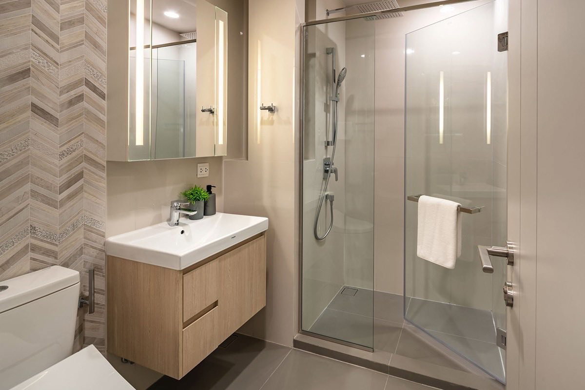 รูป Oka Haus: สัมผัสชีวิตหรูหราท่ามกลางใจกลางเมือง พร้อมบรรยากาศสุดอบอุ่น - รูปที่ 5/5