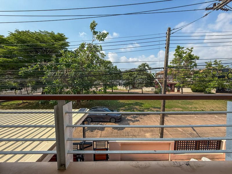 รูป บ้านเดี่ยวหรู ในคันทรีโฮมเลคแอนด์พาร์ค ศรีราชา ใกล้ห้างเจปาร์ค  - รูปที่ 14/21