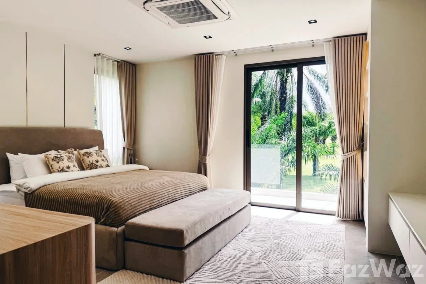 picture Spacious Double-Storey Pool Villa With Gym & Elevator 6129977 - 8/10