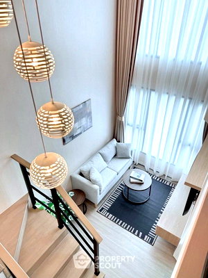 Condos for rent : 2-BR Condo In Aspire Sukhumvit-Rama 4, 31st-Floor, 400m To BTS Phra Khanong (ID 2758543)