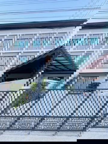 รูป MTS1 ทำเลทองลาดพร้าว! ขายโฮมออฟฟิศ 3 ชั้น หลังใหญ่ 3 นอน 4 น้ำ ตกแต่งพร้อมอยู่ ใกล้ รร.สตรีวิทยา 2 และเลียบด่วนฯ - รูปที่ 8/8