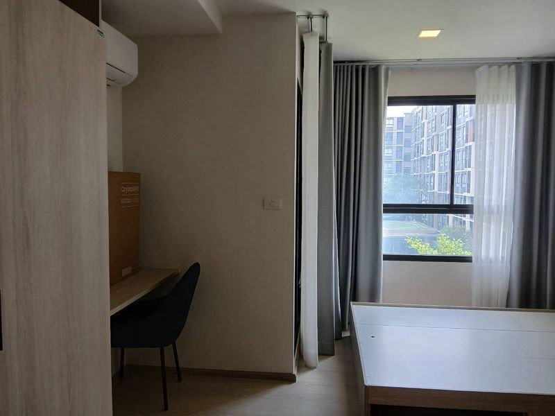 รูป ให้เช่าห้องใหม่กิ๊ก d condo air ดี คอนโด แอร์ ลาดกระบัง ตึกA ใกล้สนามบินสุวรรณภูมิ #วิวสระว่ายน้ำแนวตั้ง  #ระเบียงห้องหันทิศเหนือ  - รูปที่ 10/13