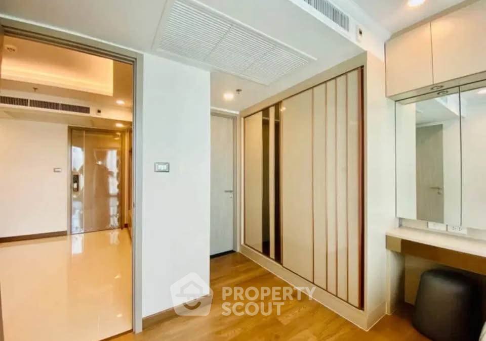 รูป คอนโด 1-ห้องนอน ที่ ศุภาลัย โอเรียนทัล สุขุมวิท 39 ใกล้ MRT เพชรบุรี (ID 2247097) - รูปที่ 3/10