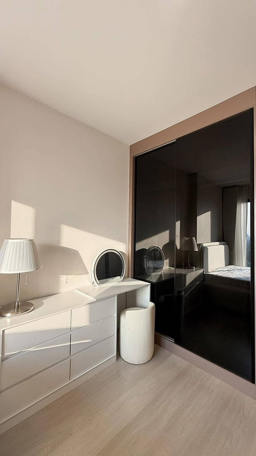 รูป Life Phahon-Ladprao ไลฟ์ พหล ลาดพร้าว ให้เช่า 1 นอน 1 น้ำเพียง 24,000 บาท 35 ตรม Renovate ใหม่ Line : @apopplace - รูปที่ 8/19