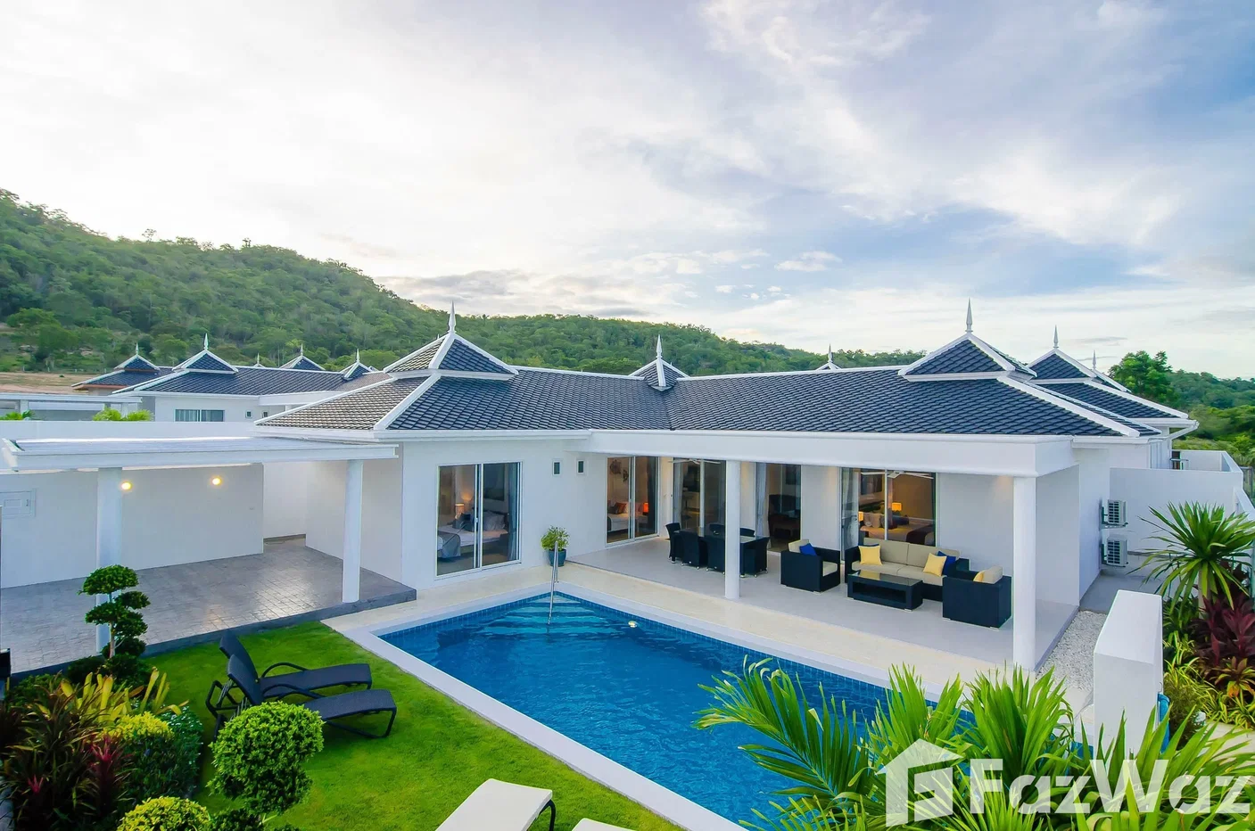 รูป วิลล่าให้เช่า 4 ห้องนอน ในโครงการ ฟอลคอน ฮิลล์ ลัคชัวรี่ พูลวิลล่า 6131740 - รูปที่ 1/21