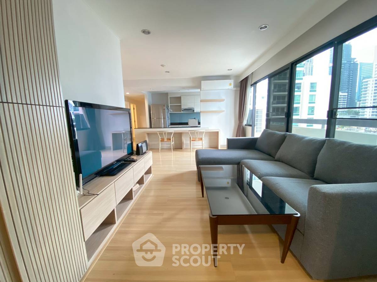 picture 2-BR Condo at Prasarnmit Place near MRT Sukhumvit (ID 835084) - 1/40