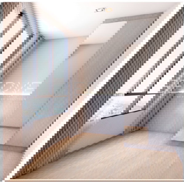 รูป 🔥28K-2นอน ห้องใหม่แกะกล่อง แต่งสวย ชั้นสูงสุด35+ ไม่โดนบล็อค เฟอร์ครบ พร้อมอยู่ คอนโดใหม่ทำเลดีมาก เดินทางง่ายใกล้BTS อารีย์   @ Nue Evo Ari  - รูปที่ 4/9