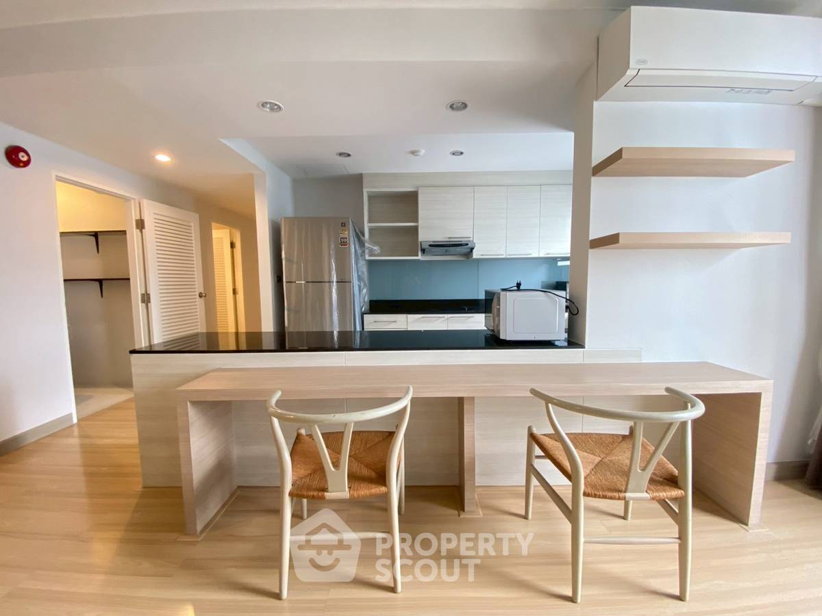 picture 2-BR Condo at Prasarnmit Place near MRT Sukhumvit (ID 835084) - 16/40