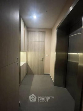 2-BR Condo at Noble Ploenchit near BTS Phloen Chit (ID 2532119)