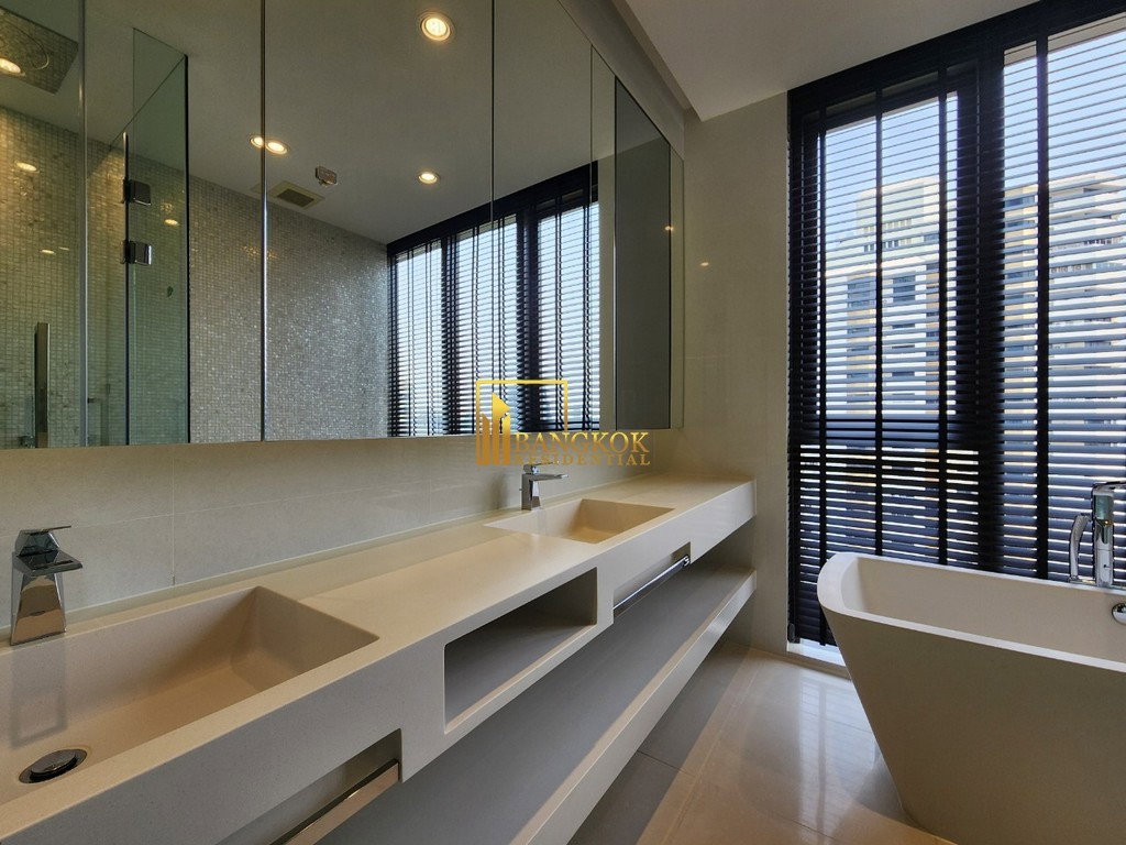 รูป Vittorio Sukhumvit 39 | Luxurious 2 Bedroom Condo For Rent - BR13784CD - รูปที่ 26/41