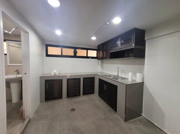 รูป ปล่อยโฮมออฟฟิศ+warehousemrtลาดพร้าว - รูปที่ 4/12
