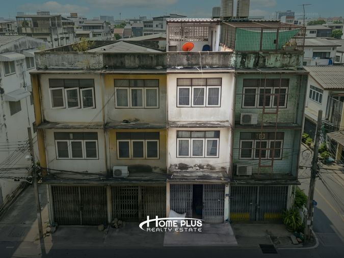 อาคารพาณิชย์ 3.5 ชั้น สุขุมวิท 46 ซอยภูมิจิตร ใกล้ BTS พระโขนง