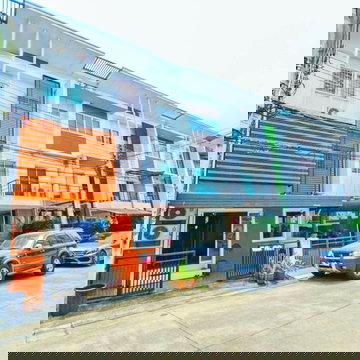 อ่อนนุช สุขุมวิท77 ทาวน์โฮม 3ชั้น 3นอน 3น้ำ วัดกระทุ่มเสือปลา 20ตร.ว. ARLบ้านทับช้าง 900ม. 230ตร.ม. ประเวศ ตลาดเอี่ยมสมบัติ 2 กม.