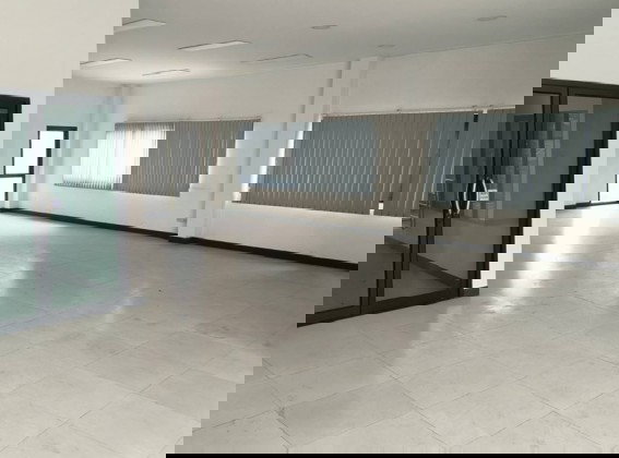 รูป ให้เช่าอาคารสำนักงาน 3 ชั้น ทำเล ริมถนนวิภาวดี-รังสิต ใกล้เซียร์รังสิต / พื้นที่จอดรถ 15 คัน / แอร์ทั้งอาคาร / เหมาะเป็นสำนักงาน จดบริษัทได้ - รูปที่ 6/15