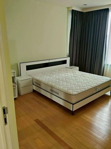 ให้ เช่า คอนโด N2727 AGUSTON สุขุมวิท22 96 ตรม Ready to move in