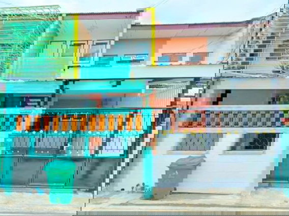 รูป ทาวน์เฮาส์ 2ชั้น ตกแต่งใหม่ครบ ใกล้รพ. มงกุฏวัฒนะ 500 ม. ใกล้ MRT แจ้งวัฒนะ14 600ม. 3นอน 2น้ำ และตลาดเมืองทอง 24ตร.ว. 192ตร.ม. - รูปที่ 2/8