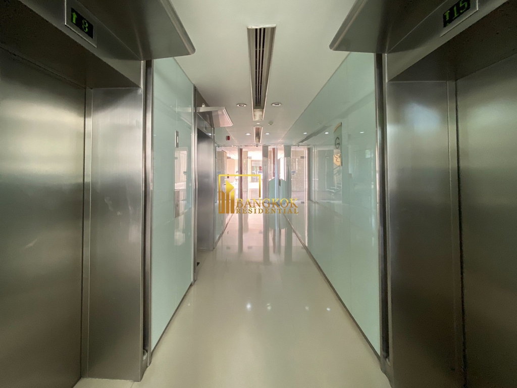 รูป Watermark Chaophraya | Elegant 3 Bedroom Riverside Condo For Rent - BR15326CD - รูปที่ 30/35