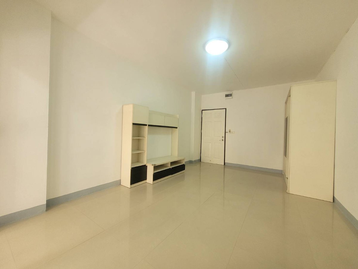 รูป เทพลีลาคอนโดทาวน์ อาคาร D ชั้น5 ลาดพร้าว94/รามคำแหง43/1 ทำเลดีมาก - รูปที่ 3/14