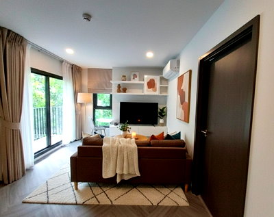 Condos for rent : Corner unit at ASPIRE Arun Privé, near Siriraj Hospital (only 850 m away). Free private Hi-Speed ​​WiFi.