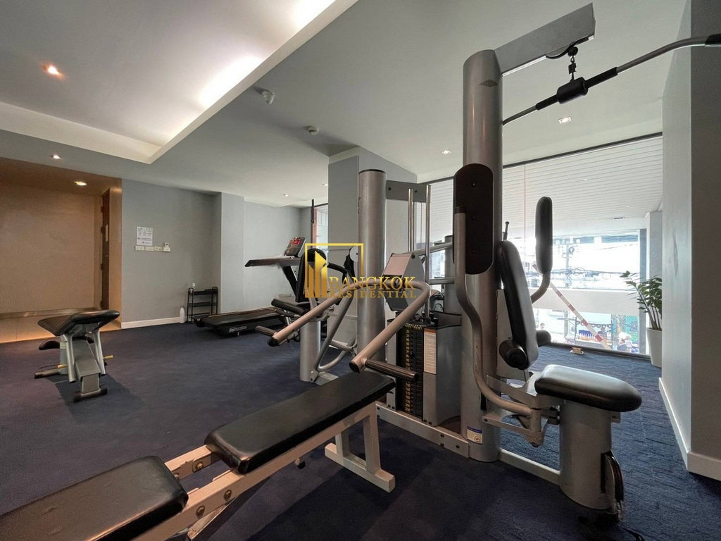 รูป Baan Saraan | Stylish 3 Bedroom Duplex Condo in Phrom Phong - BR4175CD - รูปที่ 42/49