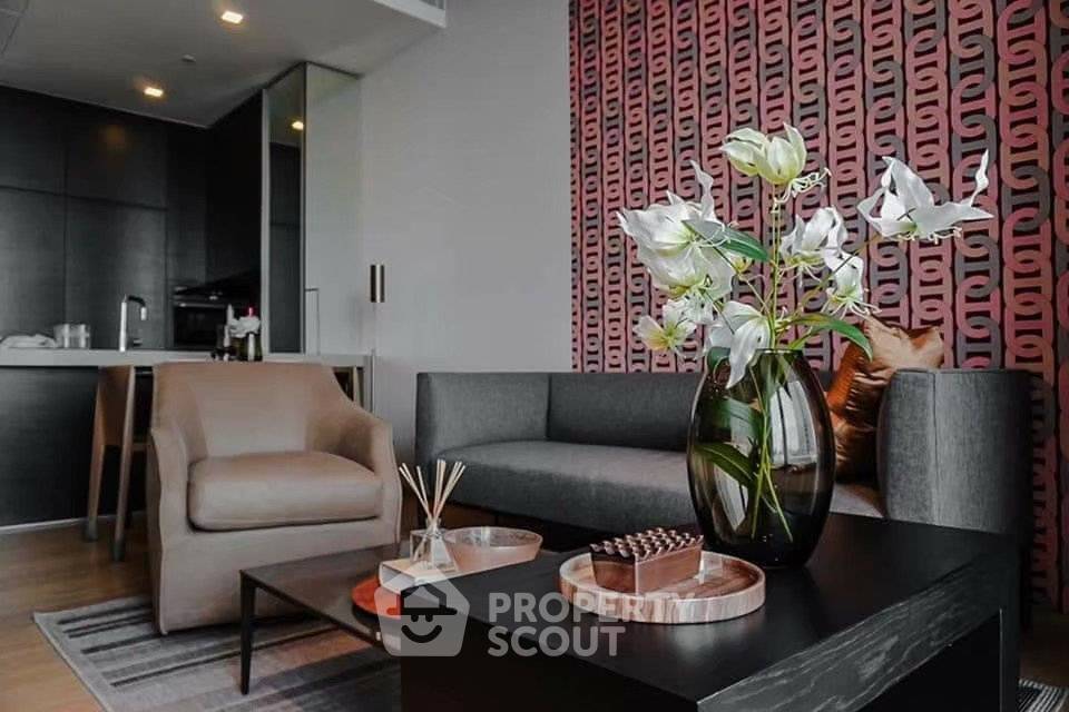 รูป คอนโด 1-ห้องนอน ที่ ศาลาแดง วัน ใกล้ MRT สีลม (ID 2390963) - รูปที่ 3/7