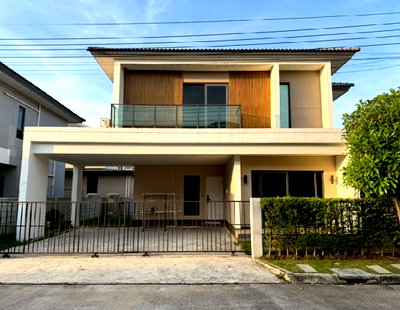 เช่าบ้านเดี่ยว กรุงเทพมหานคร : ให้เช่าบ้านเดี่ยว 2 ชั้น โครงการใหม่ หมู่บ้าน เซนโทร Centro พุทธบูชา - พระราม 2 / ซอยอนามัยงามเจริญ 25 พระราม 2 /  เฟอร์นิเจอร์ครบ / อยู่อาศัย