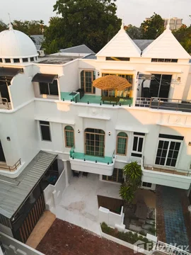 บ้านเดี่ยวให้เช่า 3 ห้องนอน ในโครงการ วงศ์อมาตย์ เอ็กซ์คลูซีฟ เพลส 6136652