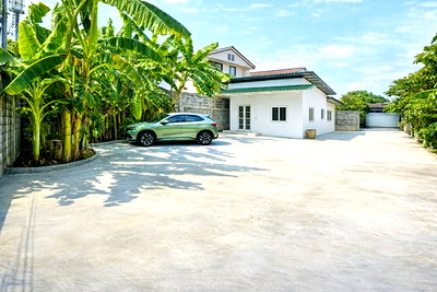 เช่าบ้านเดี่ยว วิทยาลัยพยาบาลบรมราชชนนีศรีธัญญา : บ้านชั้นเดียว 100 ตร.ว. 300 ตร.ม. MRTศูนย์ราชการนนทบุรี 900 ม. รัตนาธิเบศร์ ตลาดสนามบินน้ำ 800 ม. เรวดี บ้านโปร่งโล่ง ฟังก์ชัน 2นอน