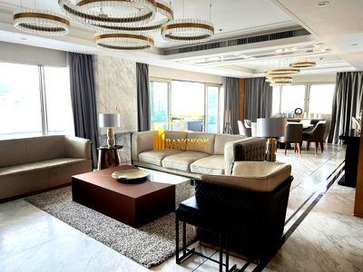 คอนโดให้เช่า : Le Raffine 24 | Superb 3 Bedroom Duplex Condo With Pool - BR61154CD